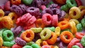 800px-Froot_loops_in_a_bowl