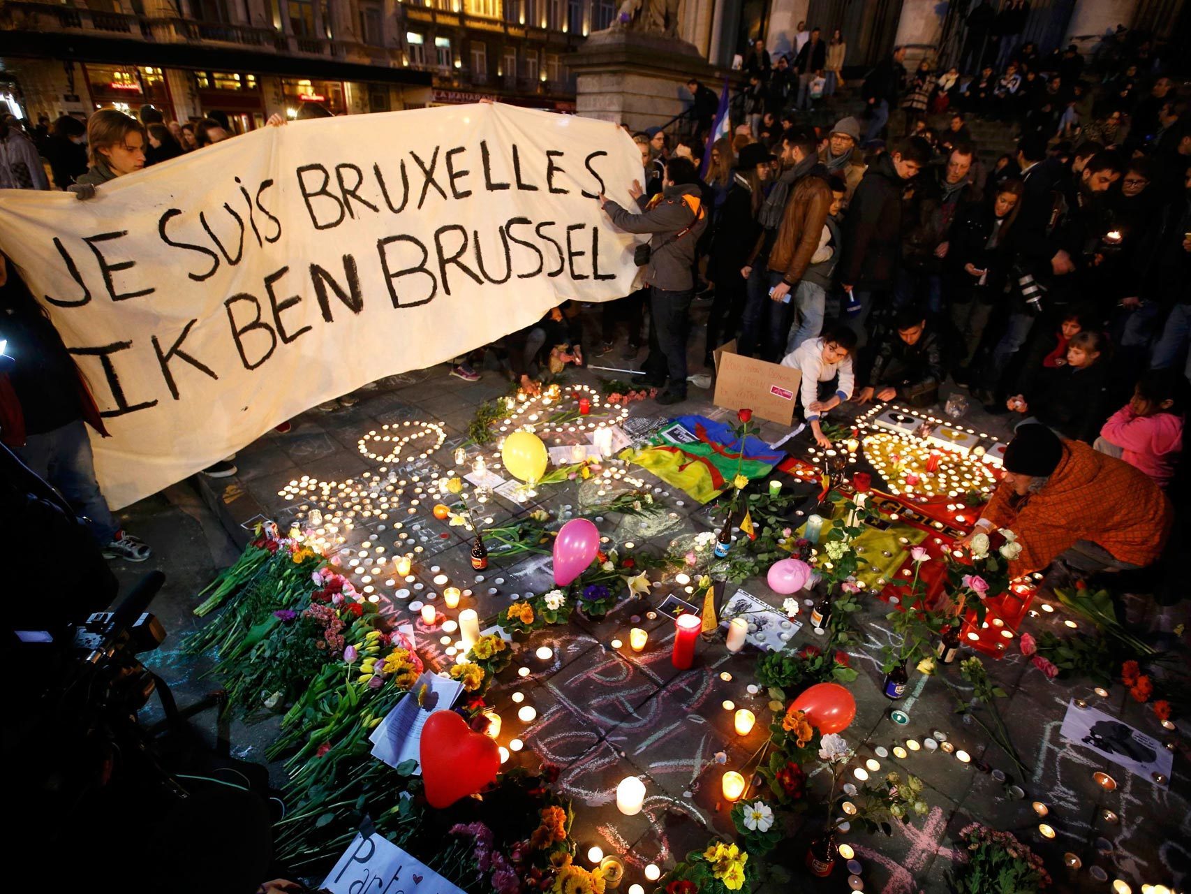 La vigilia en la plaza de la Bolsa de Bruselas