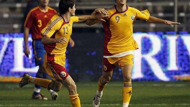 Marica celebra su gol en el España - Rumanía de 2006