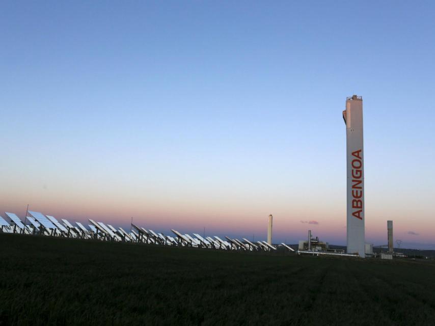 Instalaciones de Abengoa en Palmas Altas (Sevilla).