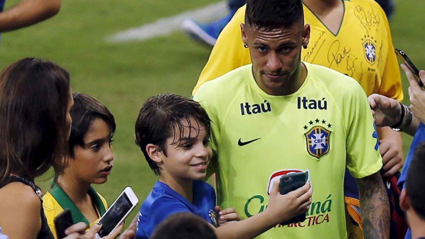 Neymar, en un entrenamiento con Brasil (24 de marzo)