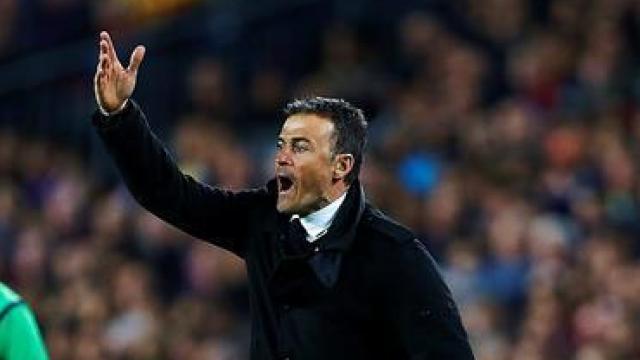 Luis Enrique, en la área del Camp Nou.