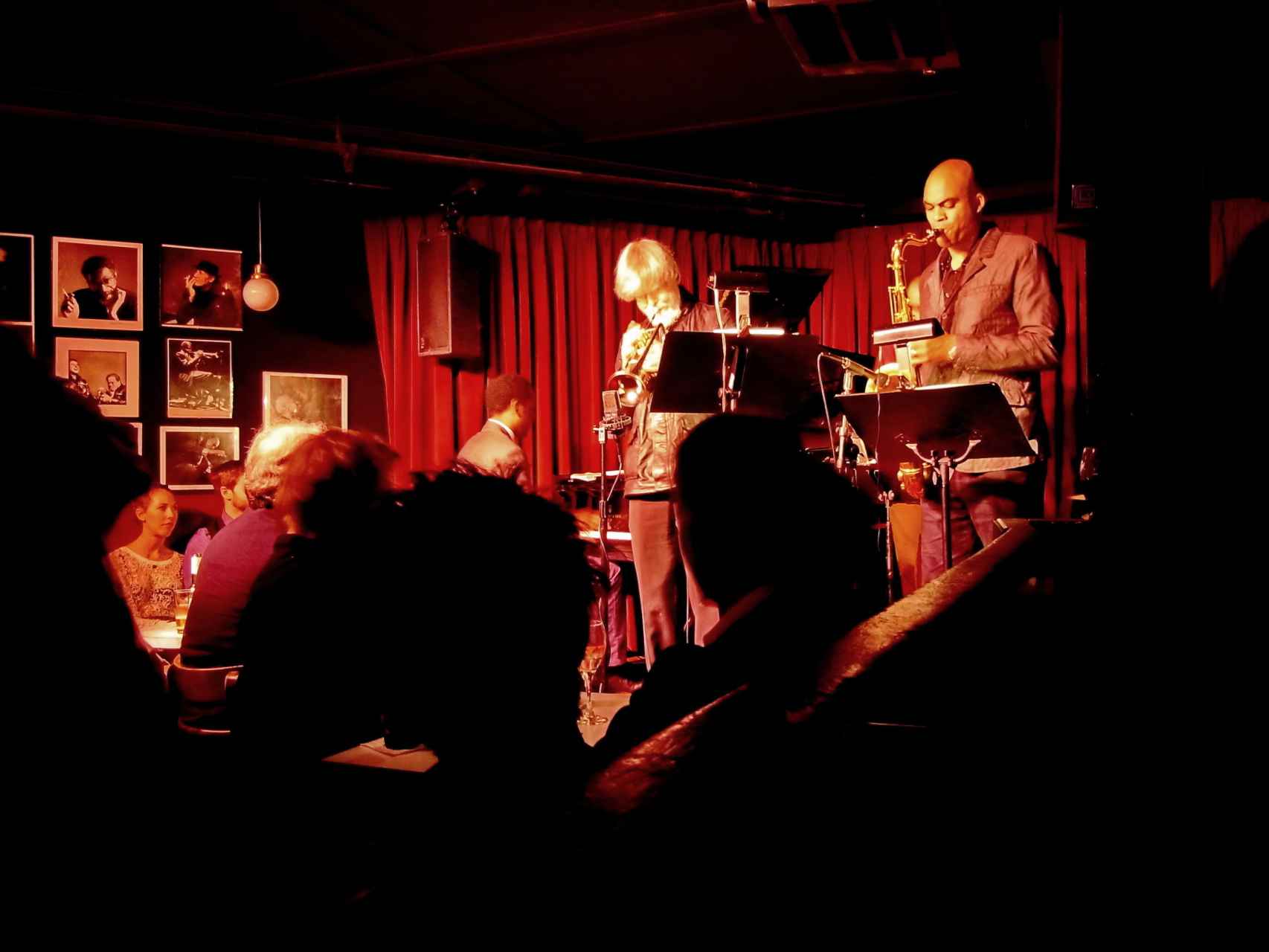 Sesión de jazz en el Village Vanguard de Nueva York.