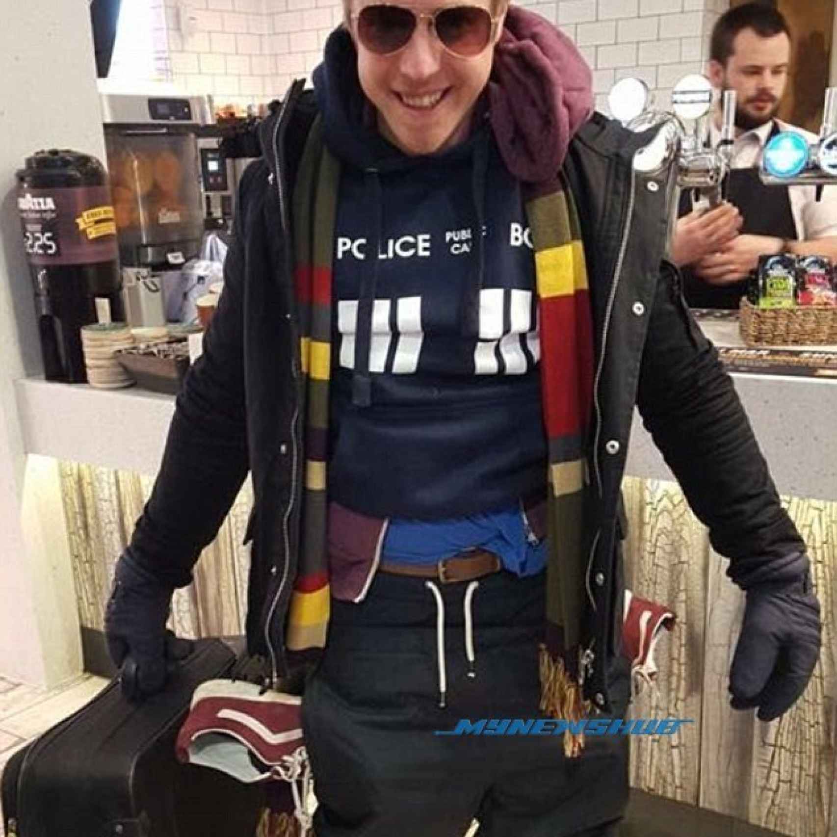 El británico que se puso toda la ropa de la maleta para no pagar el exceso de equipaje