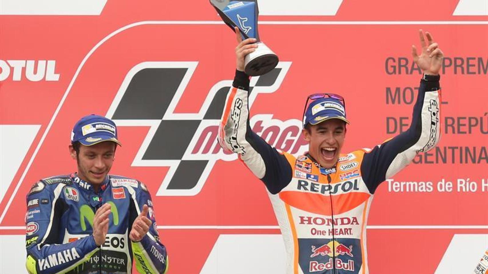 Marc Márquez celebra la carrera en Argentina.