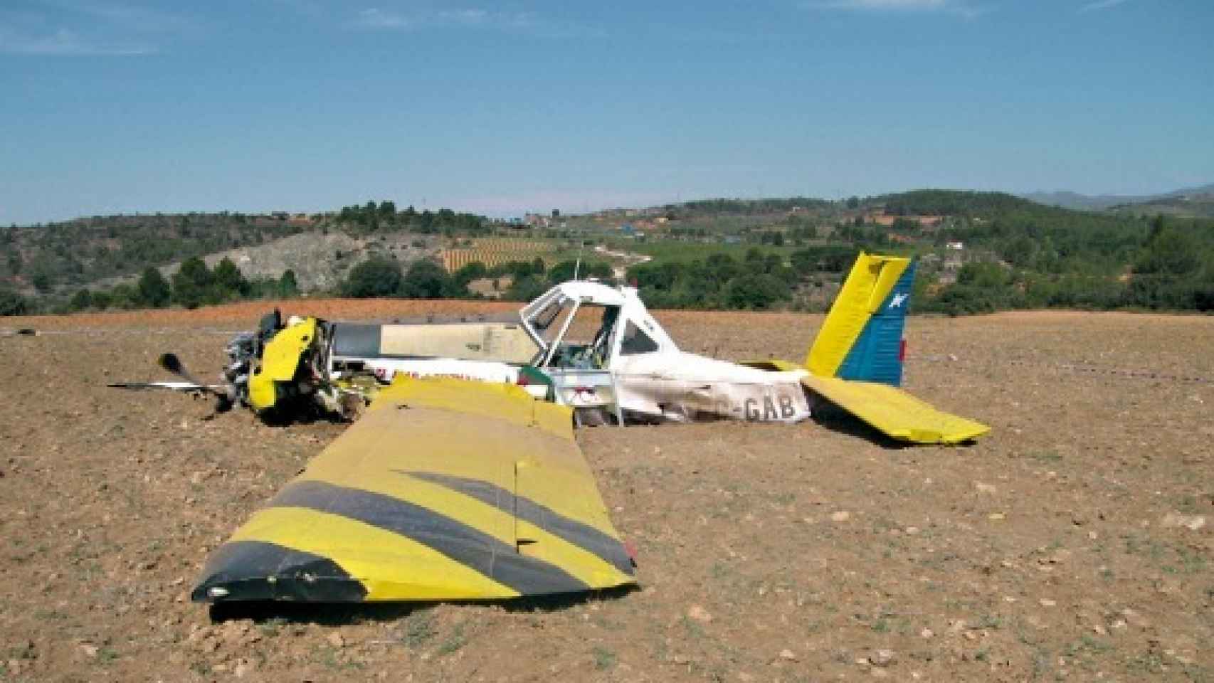 Imagen del avión siniestrado en Requena en 2005