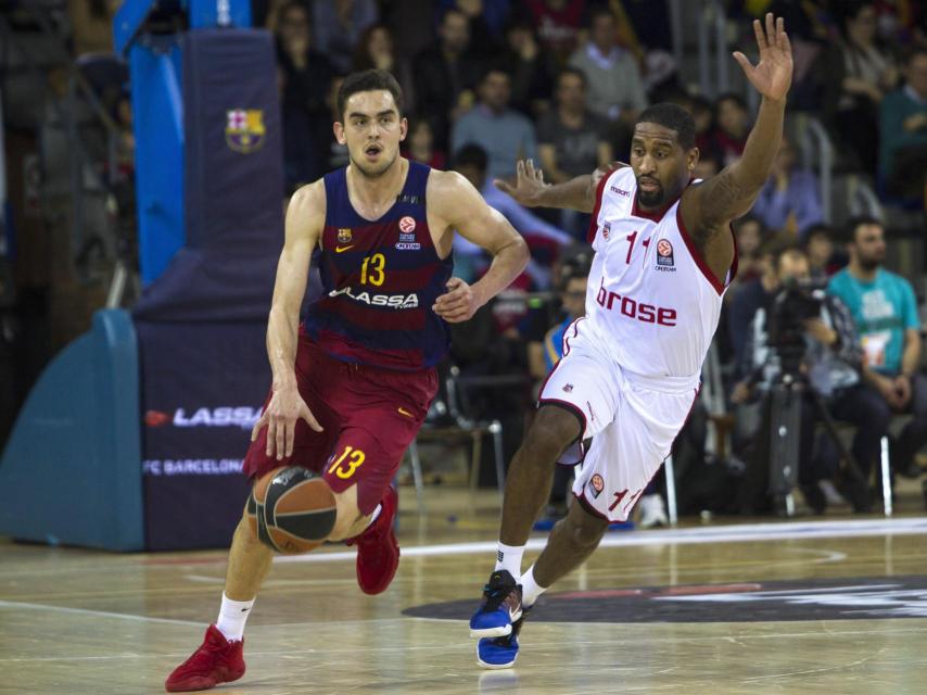 Tomas Satoransky y Bradley Wanamaker durante el Barça-Brose.