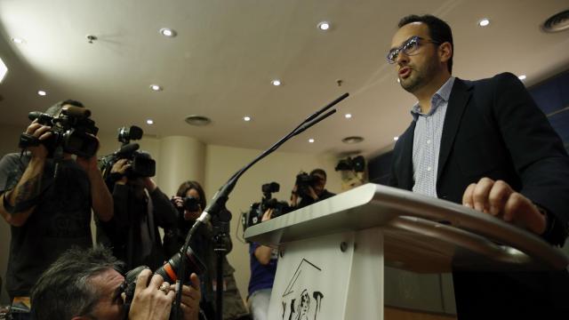 El portavoz socialista, Antonio Hernando, en una rueda de prensa previa al Comité Federal.