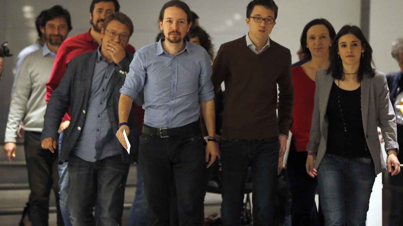 Pablo Iglesias y el resto de dirigentes de Podemos este viernes.