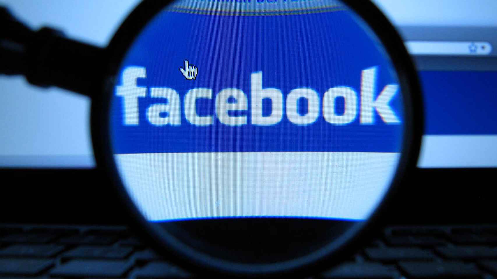 Problemas en el paraíso: Cada vez publicamos menos en Facebook