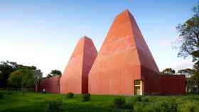 Image: La X BIAU premia la arquitectura plena de emoción de Eduardo Souto de Moura