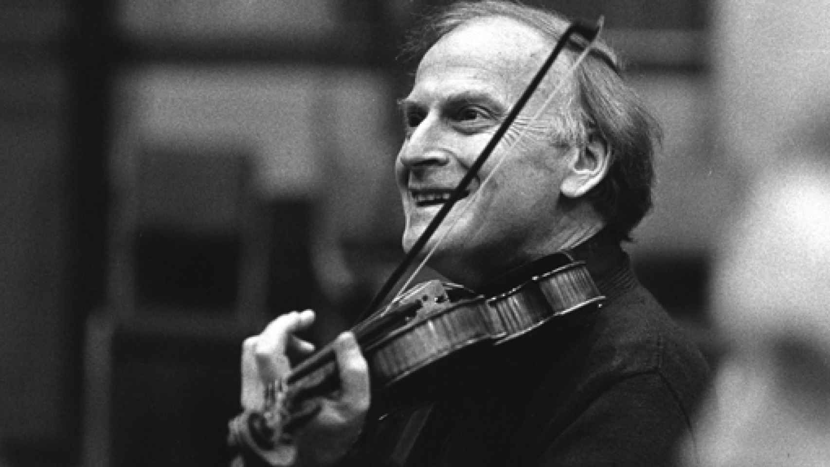 Image: Menuhin, el violinista pensante