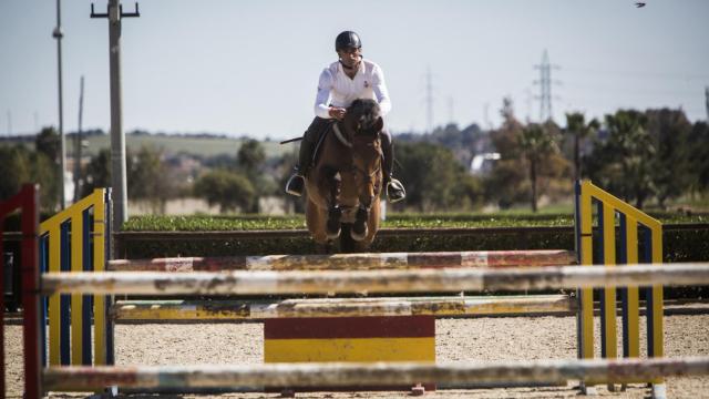 El caballo Hito entrena camino de los Juegos Olímpicos.