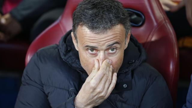 Luis Enrique en el banquillo del Vicente Calderón en el partido de Champions.