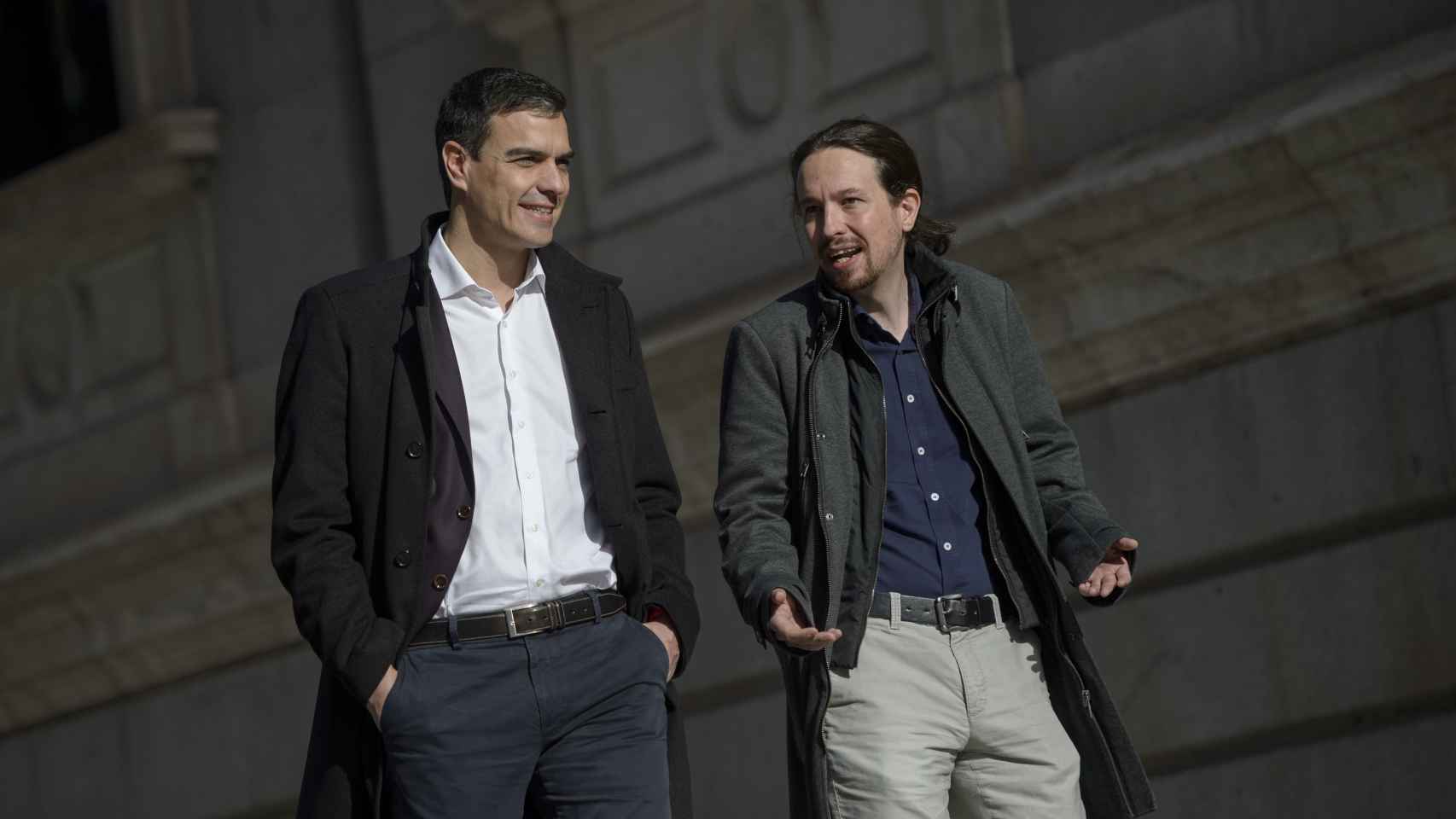 Iglesias y Sánchez, tras una de sus reuniones.