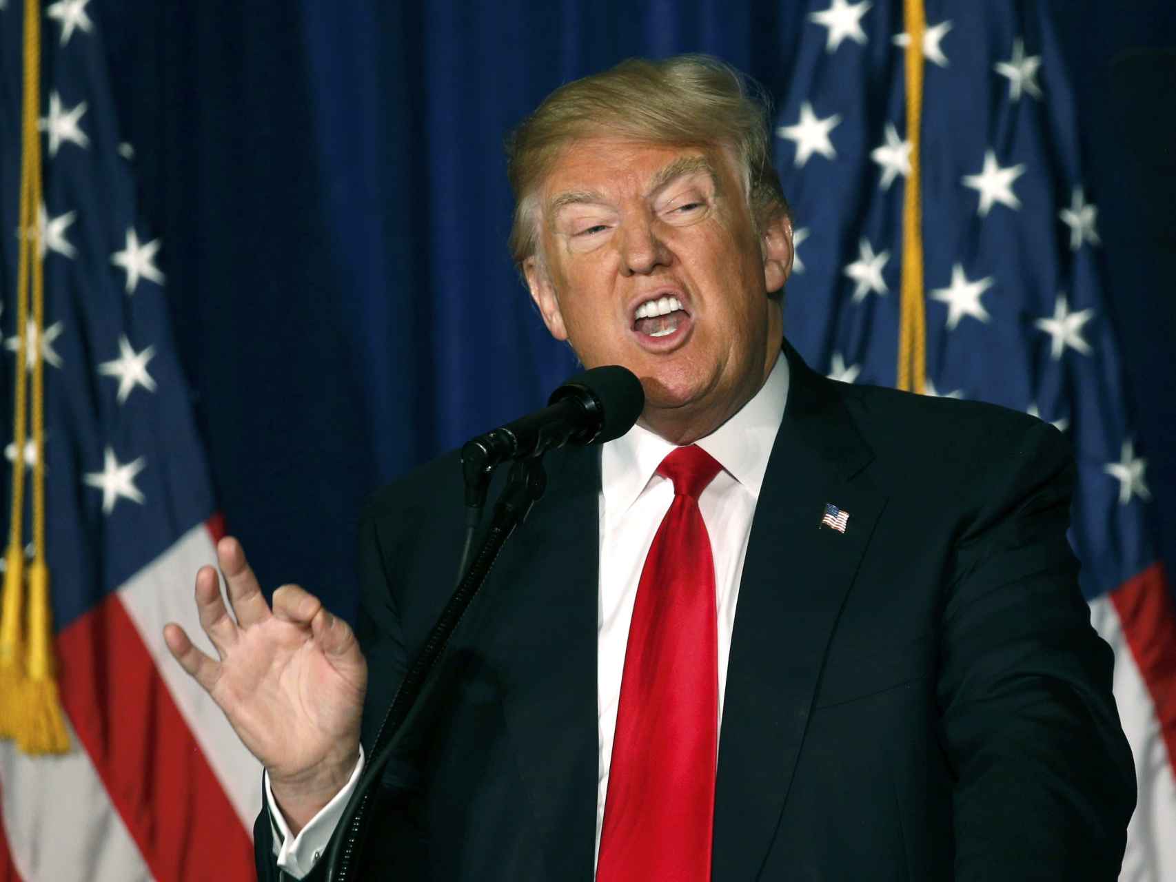 Trump ha batido la marca de delegados para ser el candidato republicano, dice AP.