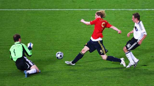Fernando Torres, en el gol de España en el Prater de Viena.