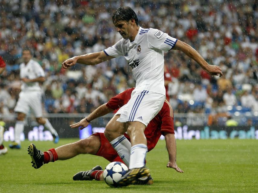 Fernando Morientes, durante el partido benéfico Corazón Classic Match (junio de 2011).