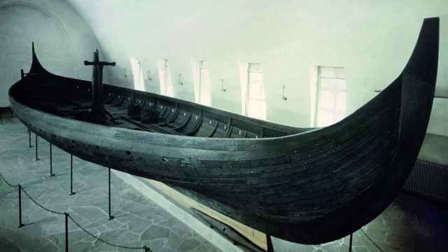 Barco de Gokstad (Museo de Historia Cultural, Universidad de Oslo, Noruega).