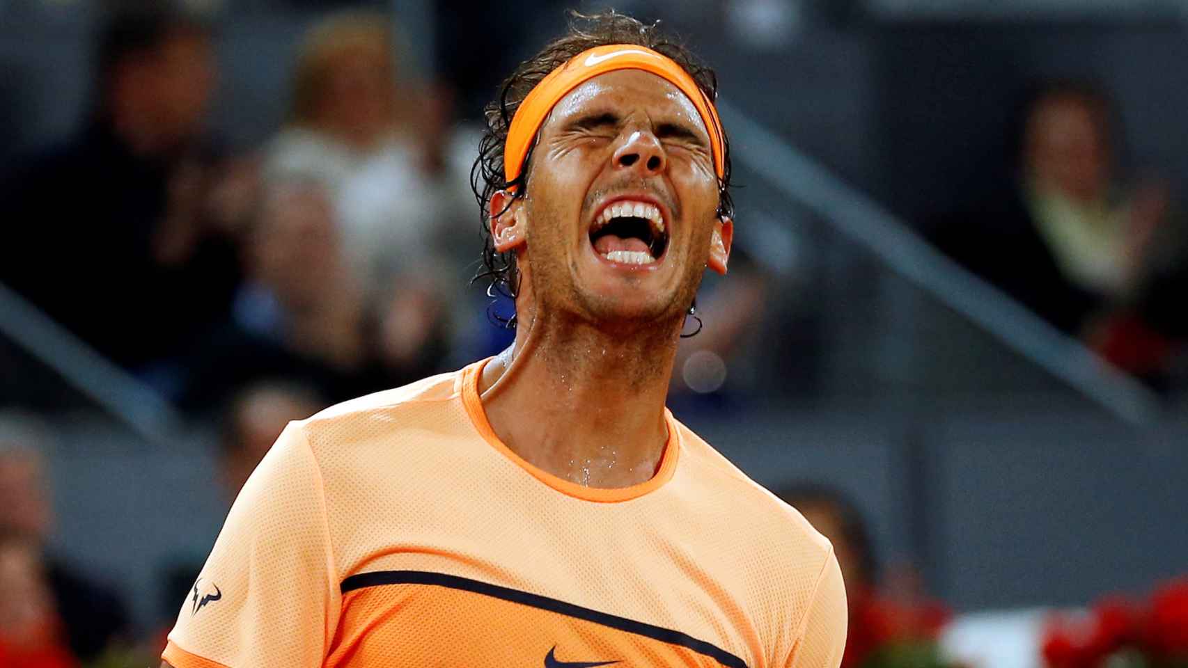 Rafa Nadal celebra su victoria ante Sousa en Madrid.