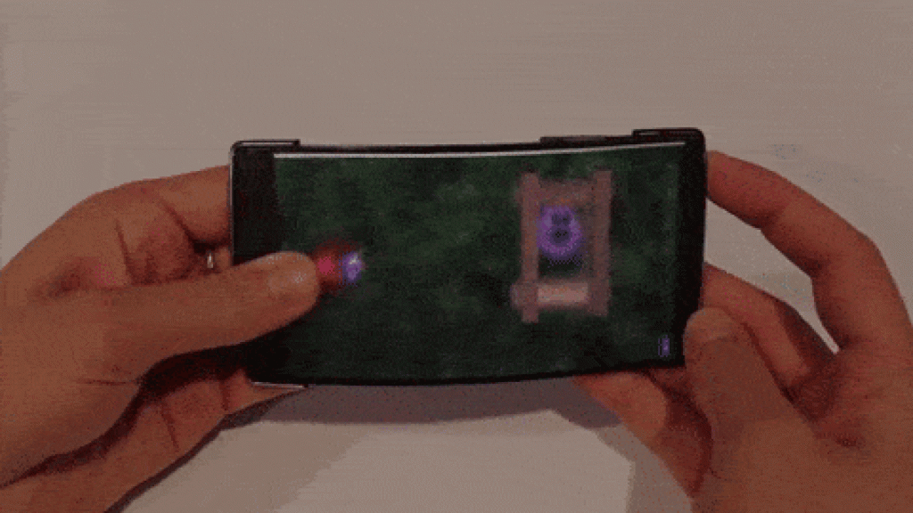 Flexible, holográfico y táctil: este smartphone lo tiene todo