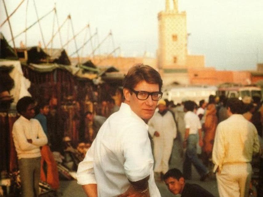 Yves Saint Laurent en la Plaza de Jamaa el Fna