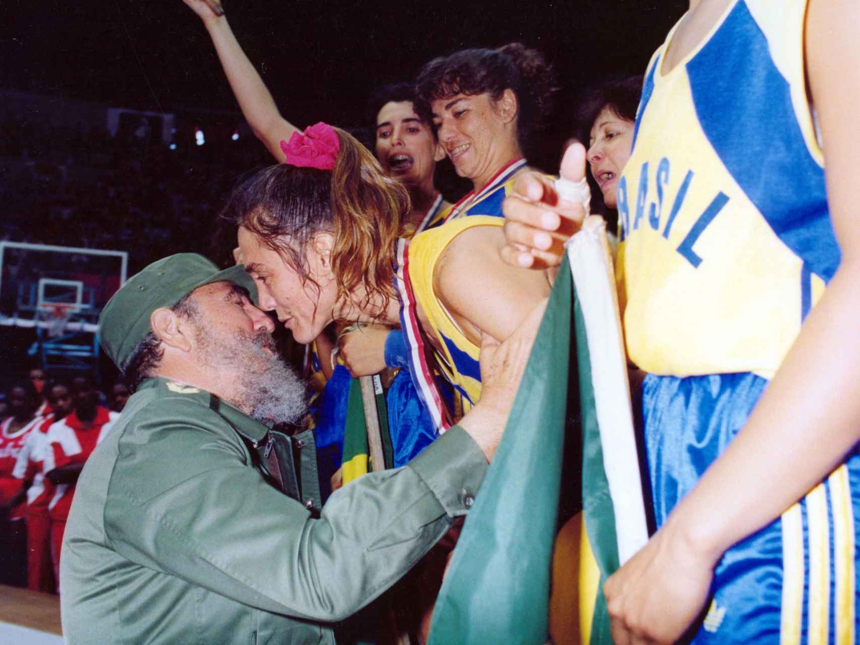 El encuentro entre Fidel Castro y Hortência Marcari.
