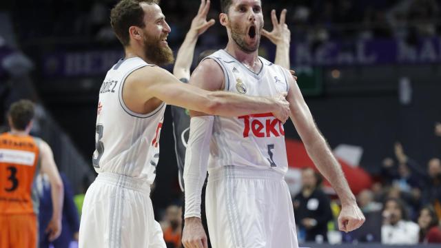 Sergio Rodríguez y Rudy Fernández celebran una canasta ante el Fuenlabrada.