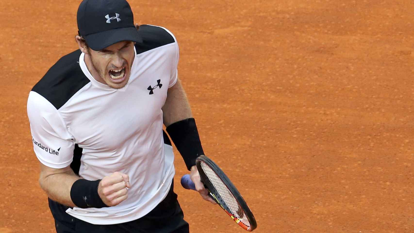 Andy Murray celebra su tercer título sobre tierra batida.