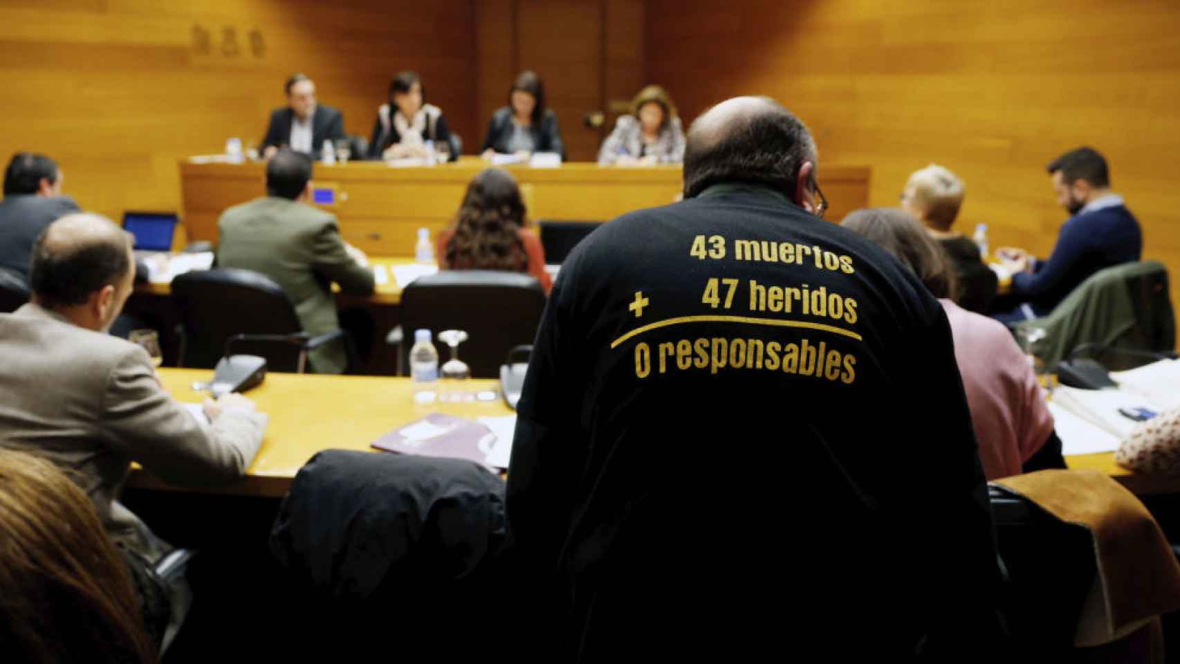 Una imagen de la comisión de investigación en las Cortes Valencianas.