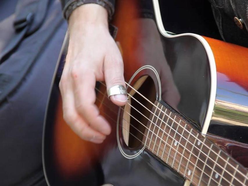 Guitarra de Hendrik, en medio del rodaje del documental.