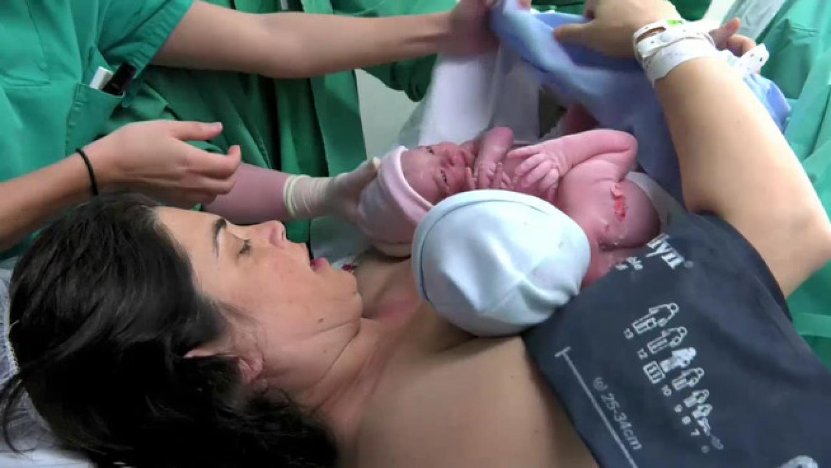 Samanta Villar ya es madre: así fue el parto retransmitido por Cuatro