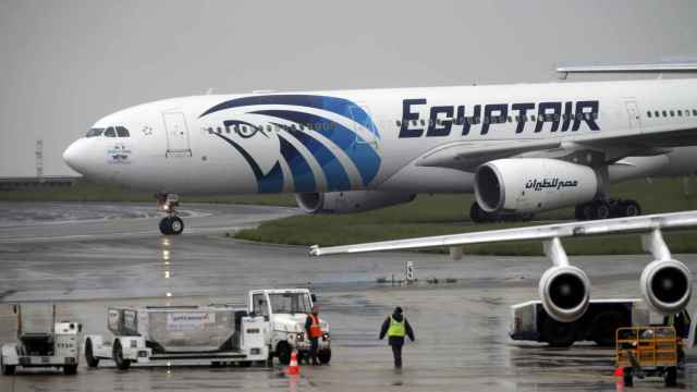 Éste es el avión de EgyptAir que asegurará el siguiente vuelo de París a Cairo.