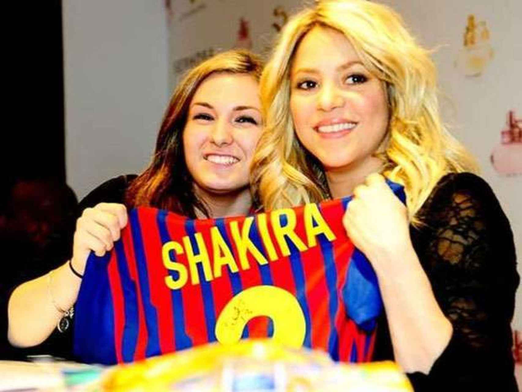 Shakira cuenta con su propia camiseta