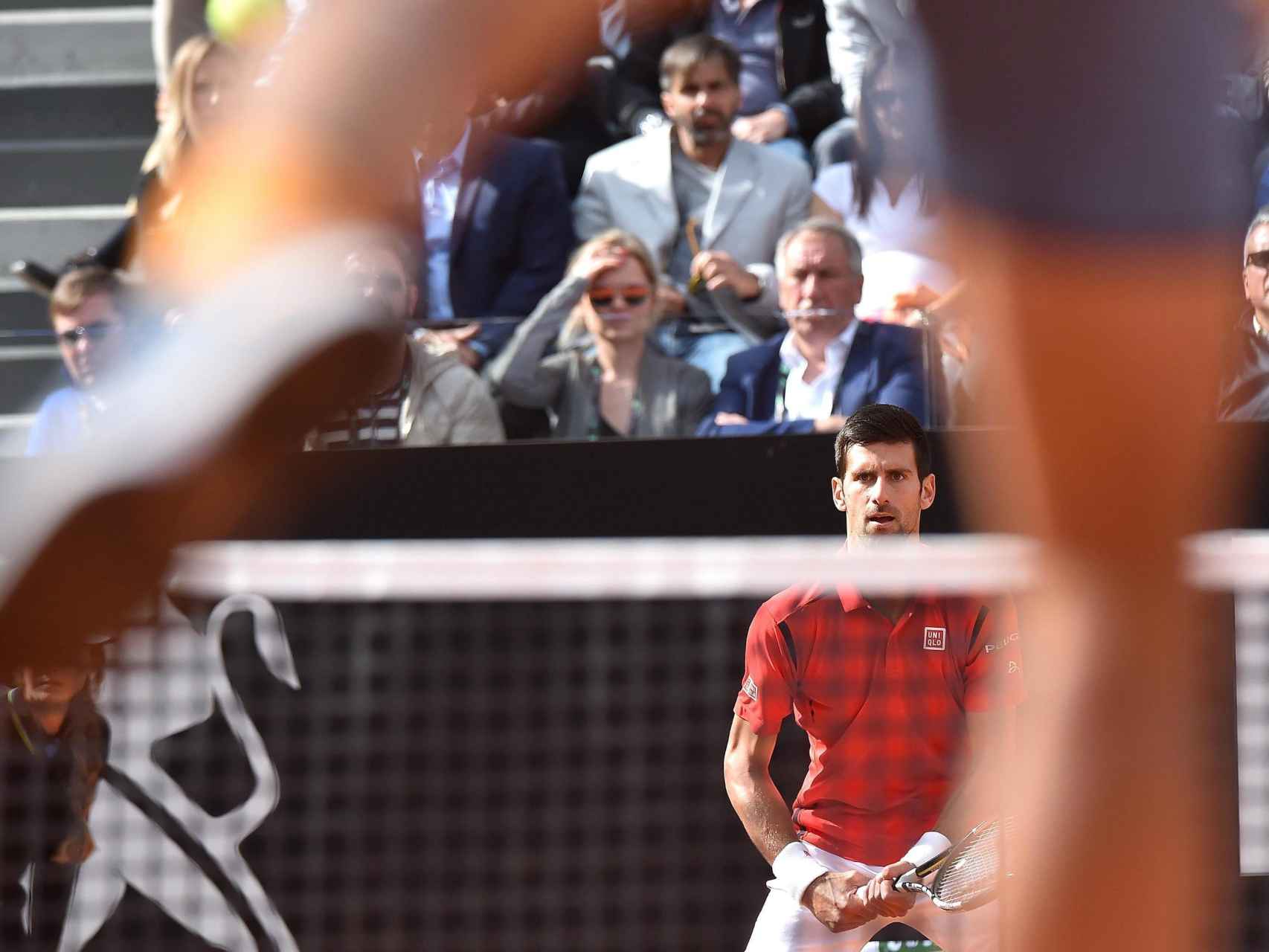 Novak Djokovic durante los cuartos de final de Roma contra Nadal.