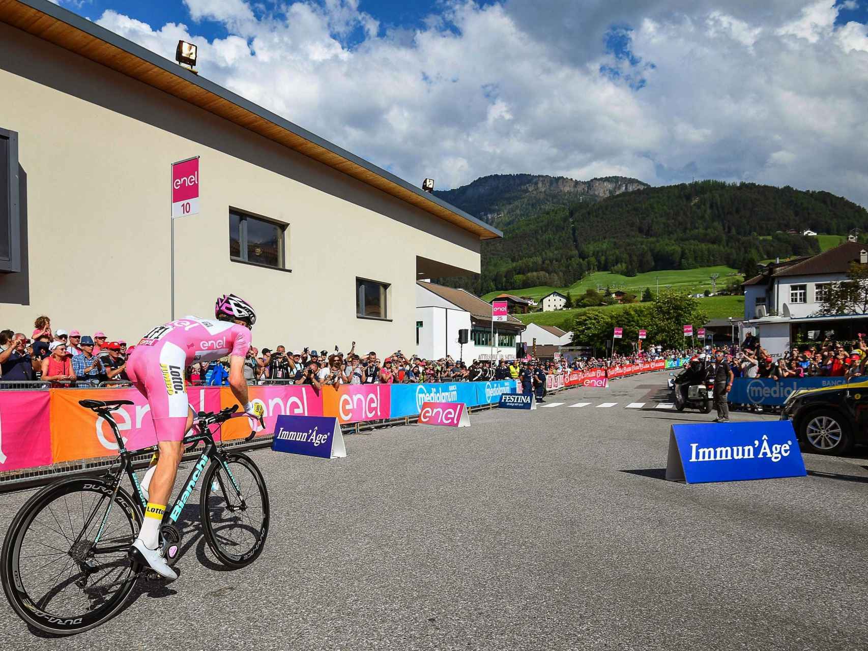 Kruijswijk durante la última etapa del Giro.
