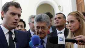 TVE abre su Telediario con la visita de Albert Rivera a Venezuela