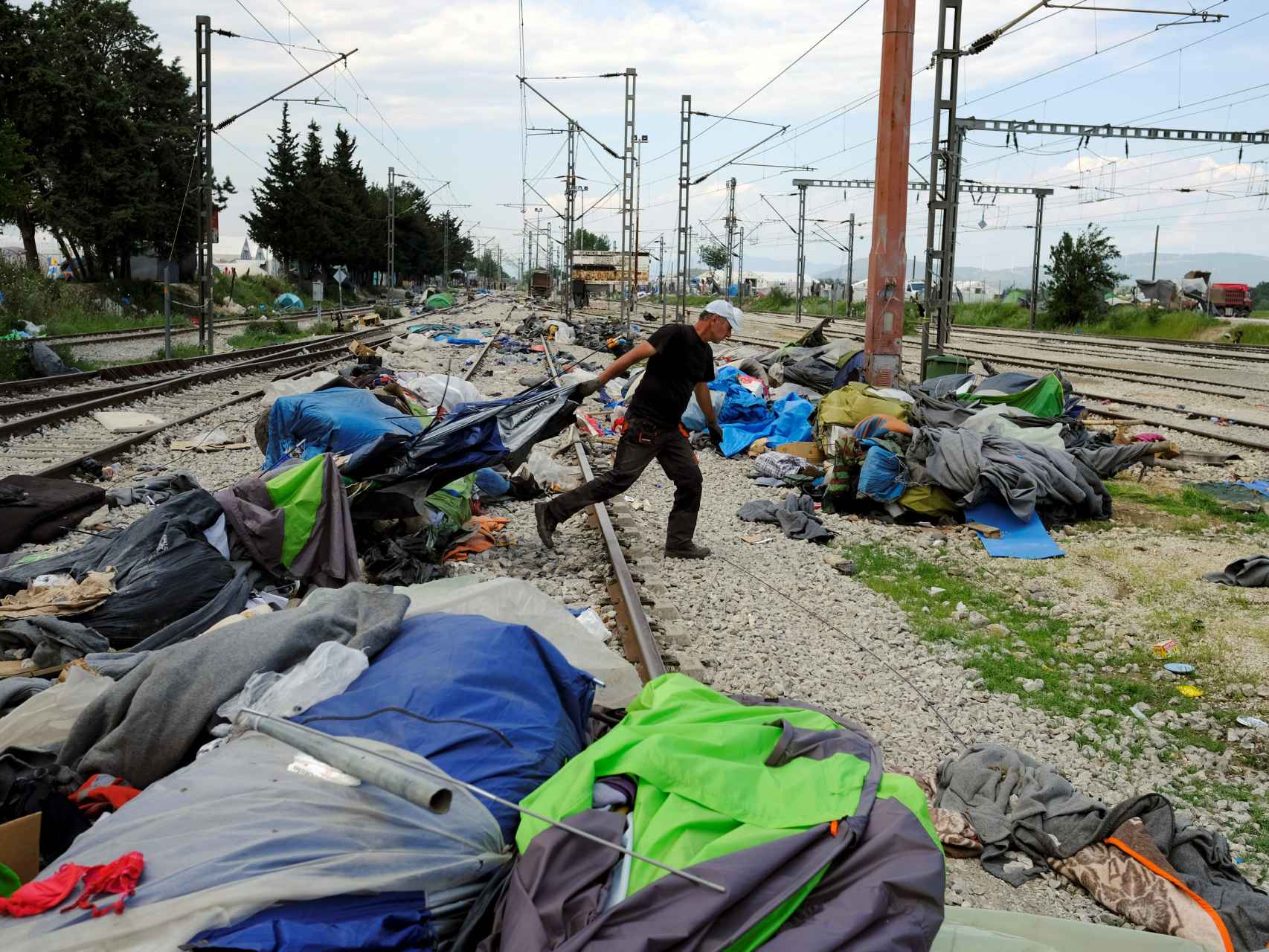 Alrededor de 53.000 migrantes siguen atrapados en Grecia.