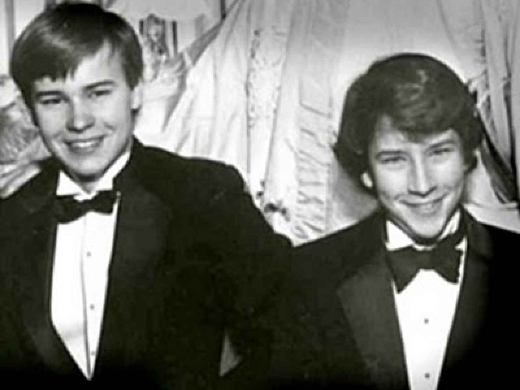 Anderson Cooper y su hermano Carter Cooper