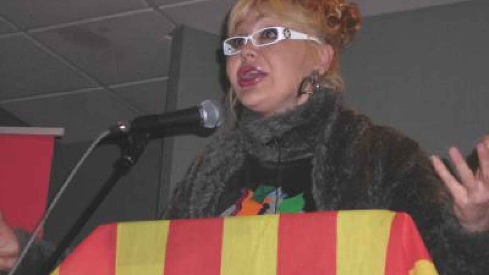 Manuela Trasobares durante un mitín