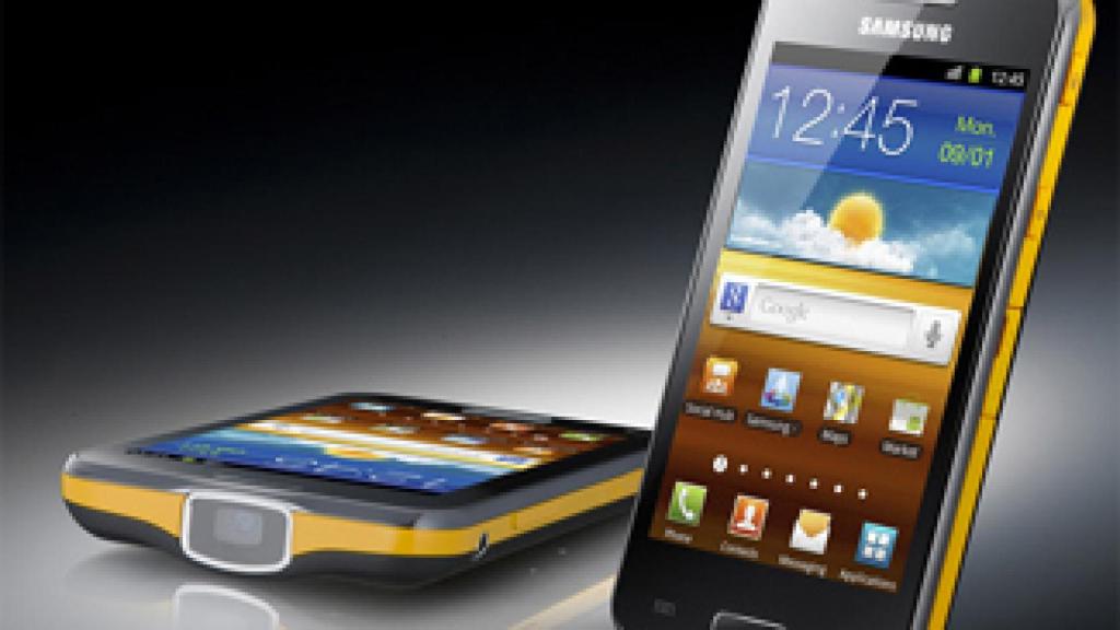 Samsung Galaxy Beam with its integrated projector