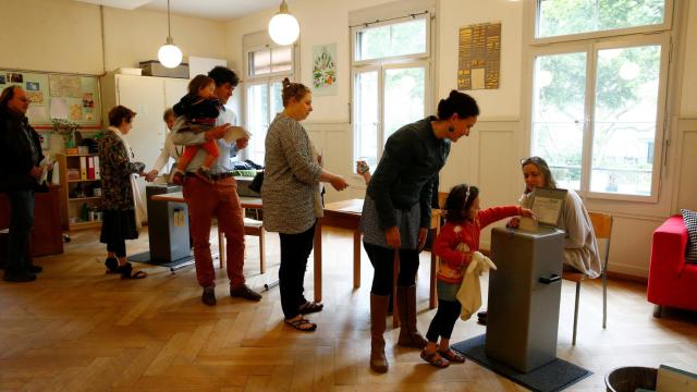 El 78% de los suizos que han participado en el referéndum han rechazado la medida