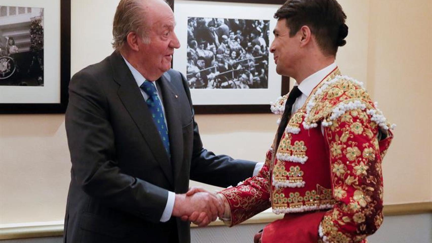 El Rey recibe a Manzanares.