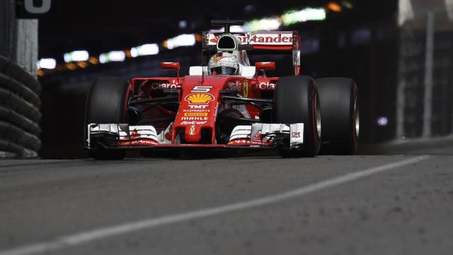Uno de los Ferrari en el GP de Mónaco.