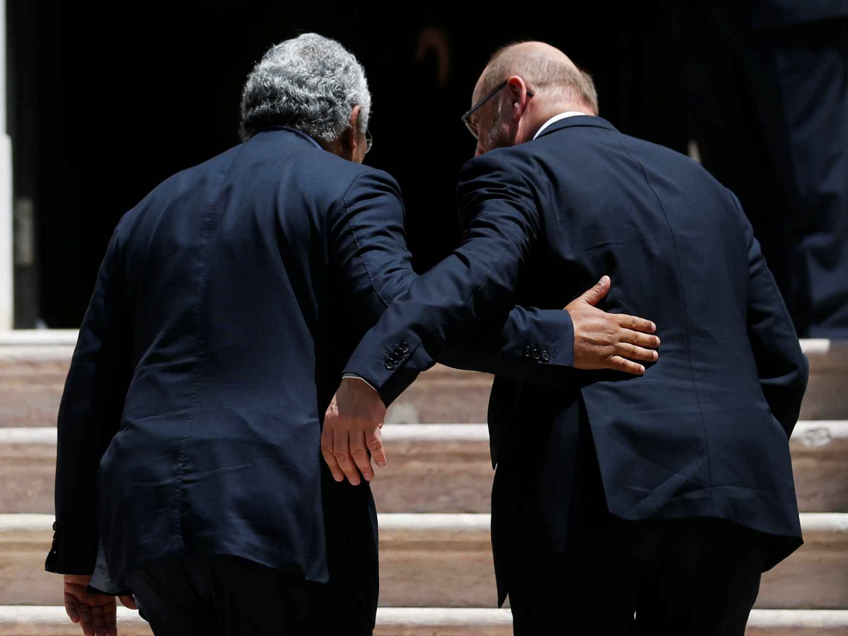 Costa recibe al presidente del Parlamento europeo, Schultz.