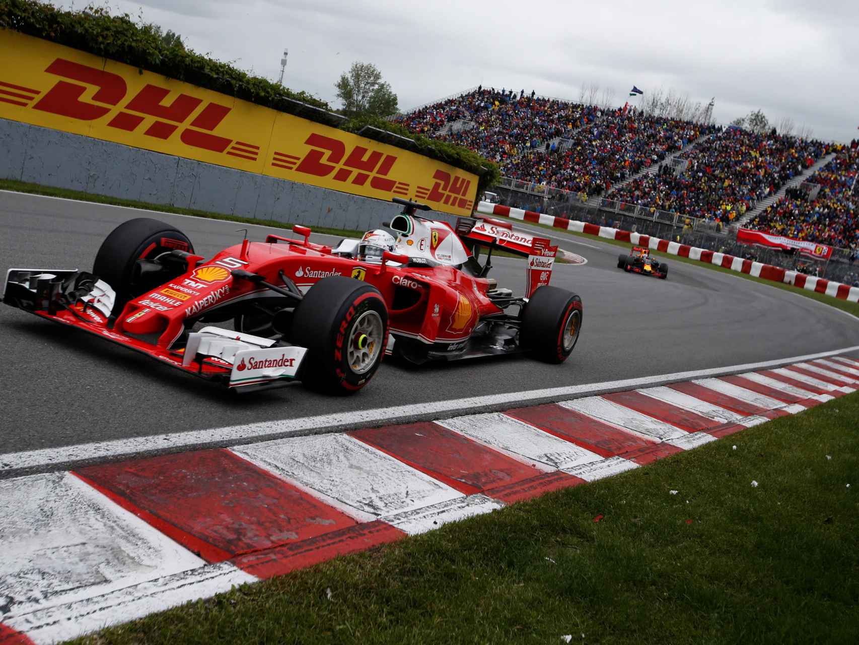 Vettel durante el Gran Premio de Canadá.