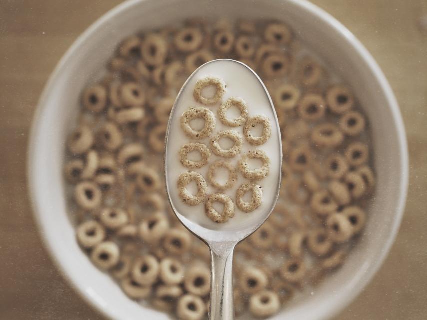 Un cuenco con Cheerios.