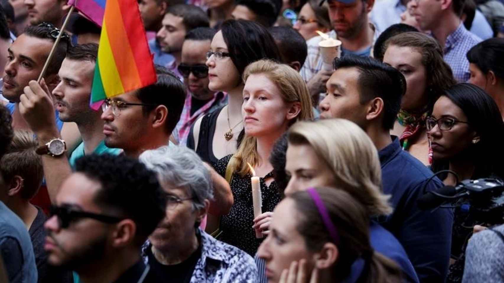 Vigilia en Nueva York en homenaje a las víctimas de Orlando/Justin Lane/EFE