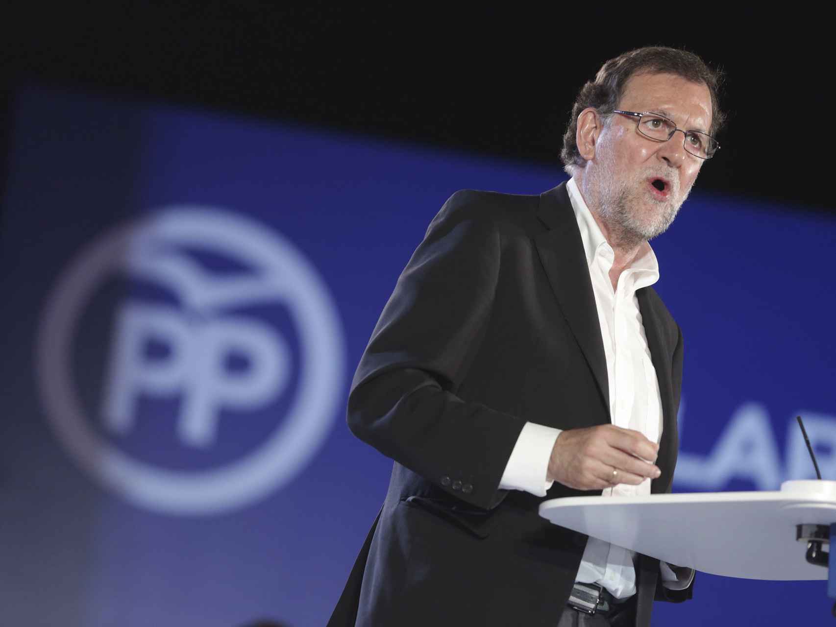 El líder del PP, durante su intervención en un mitin en Zaragoza.