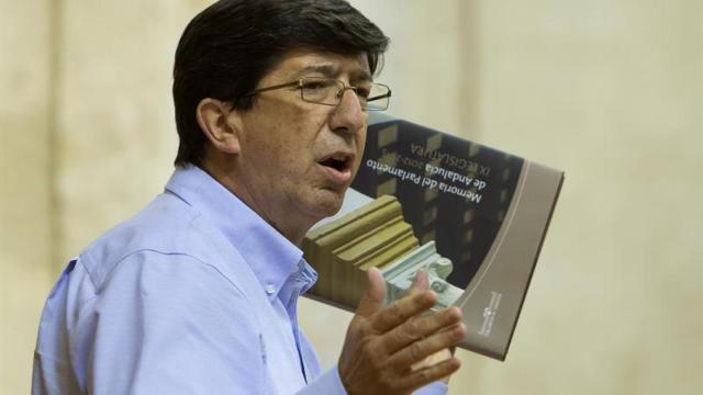 Juan Marínlíder de C's en Andalucía, durante el pleno del Parlamento de Andalucía.